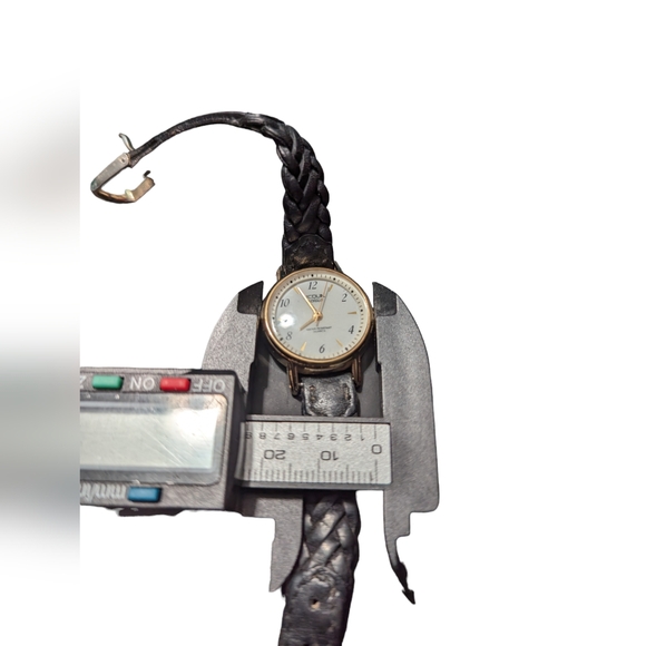 Acqua lady's watch brown leather band gold toned case white dial - Picture 4 of 8